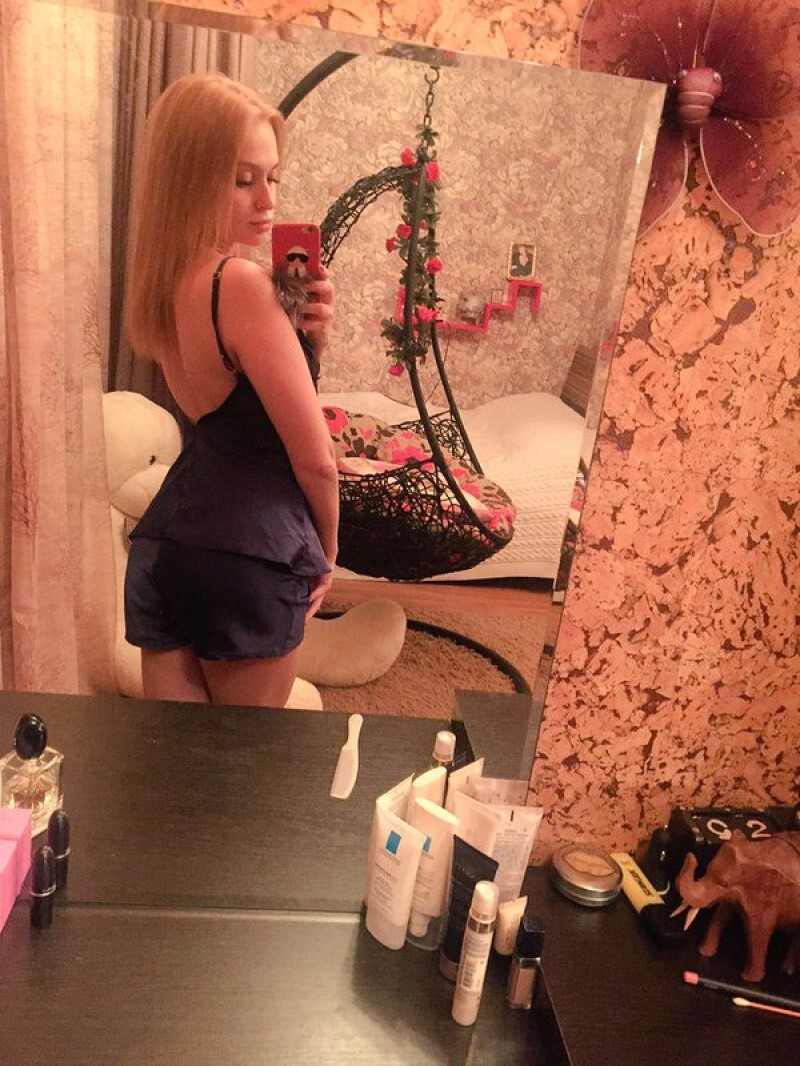 Путана Санкт-Петербурга Мила +7(981)155-42-85 метро Маяковская