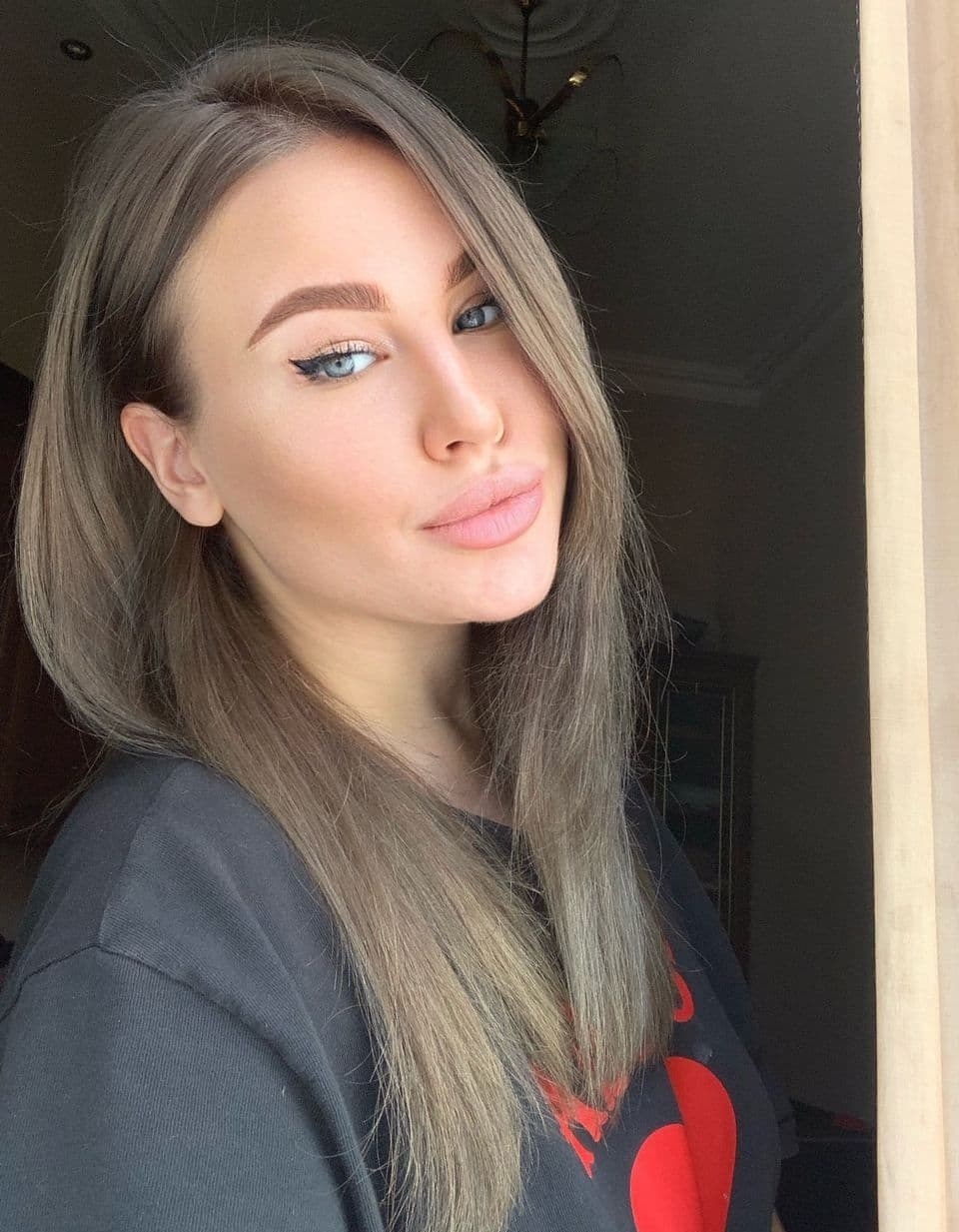 Инга проститутка интим салон СПб у метро Маяковская проститутки элит салон